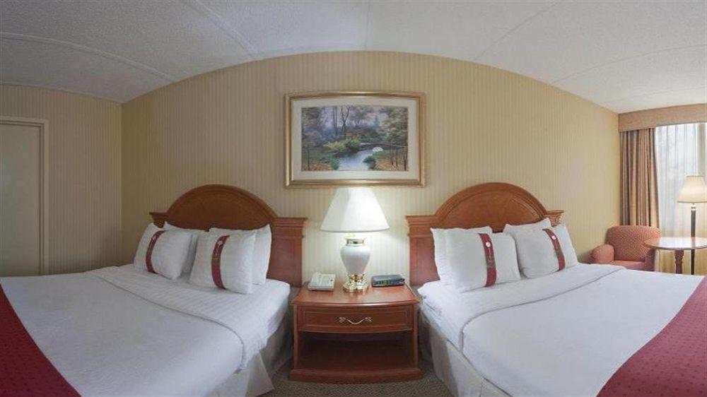 Holiday Inn Middletown Goshen Екстер'єр фото