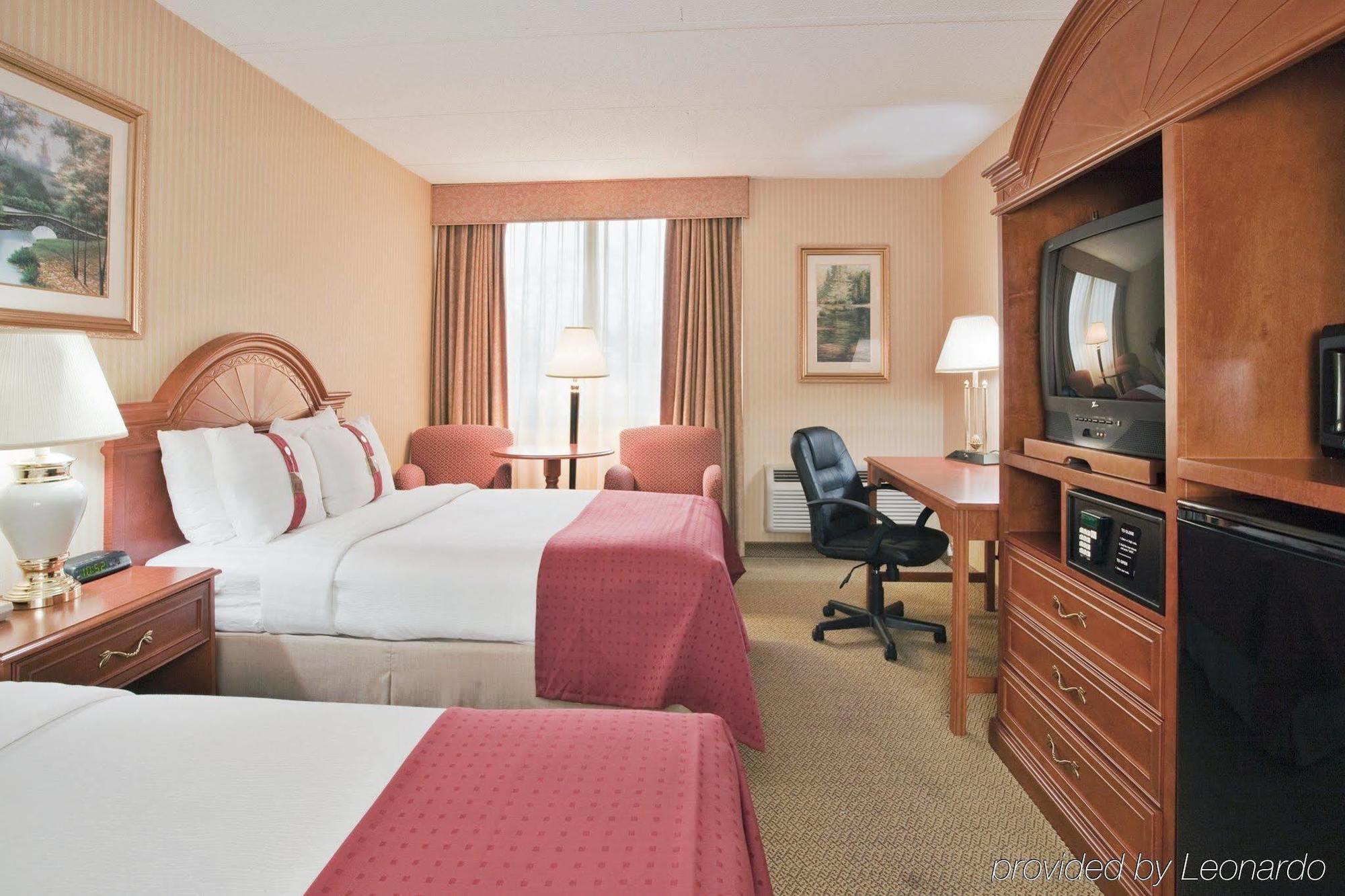 Holiday Inn Middletown Goshen Екстер'єр фото
